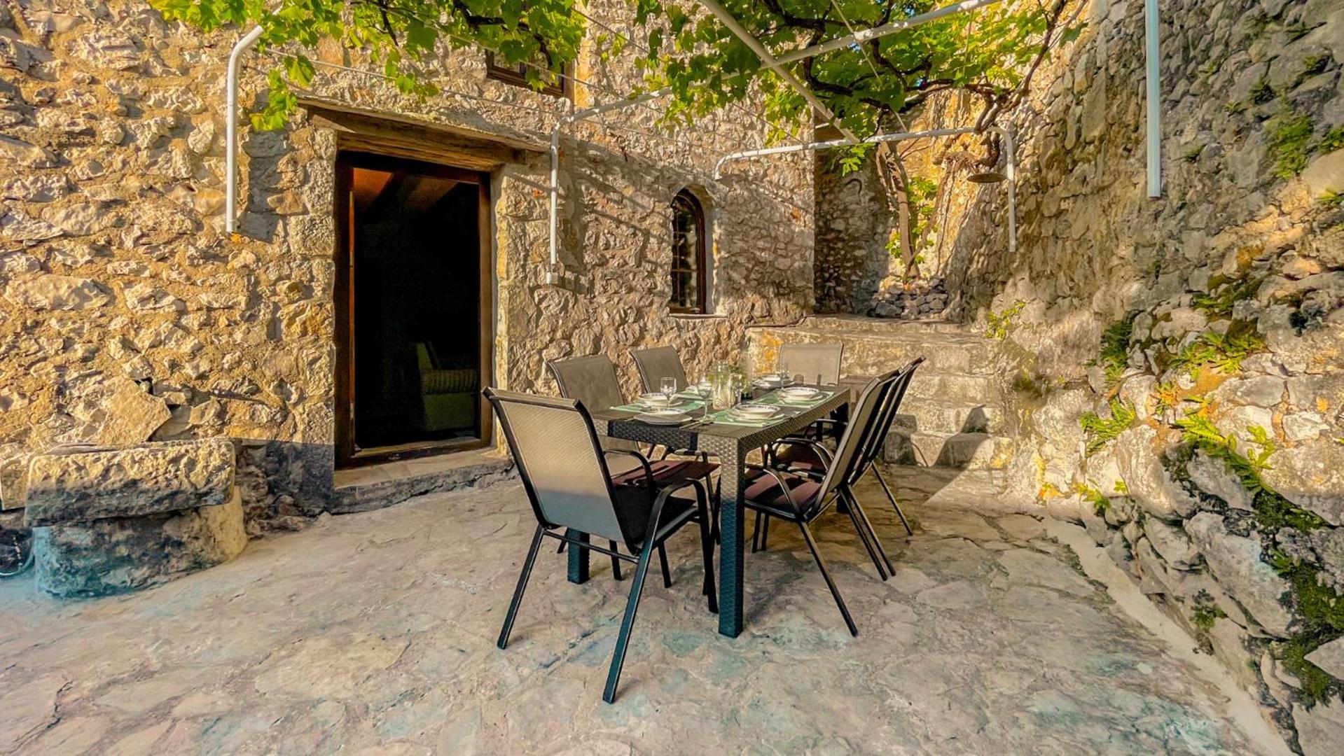 Villa Historic Pocitelj With Pool And Incredible Views On The River And Landmarks Exterior foto